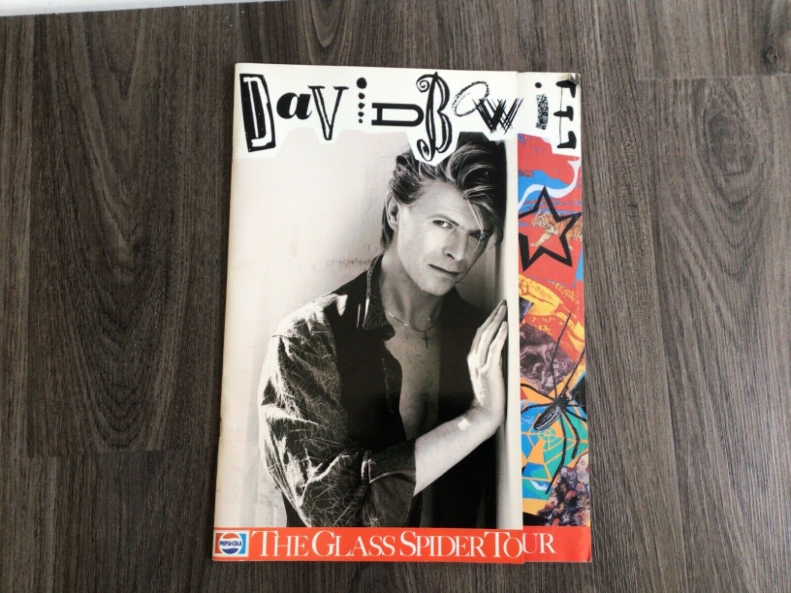 David Bowie-the Glass Spider Tour-official Tour Program/tourbook-ziggy Stardust